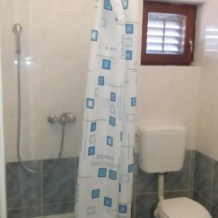 Ivan Apartment *